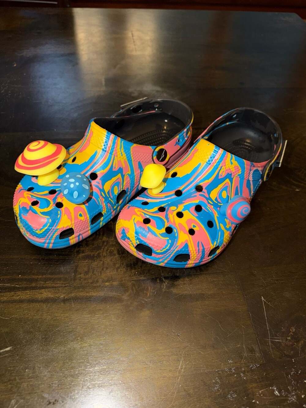 Diplo X Crocs  'Take a Walk on the Weird Side' - 207379 90H - M (5) W (7)
